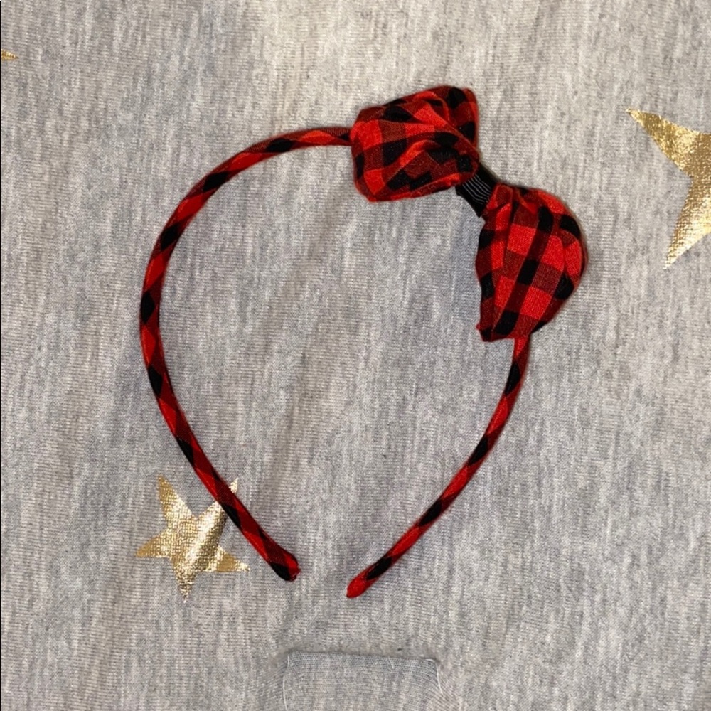 red and black headband.